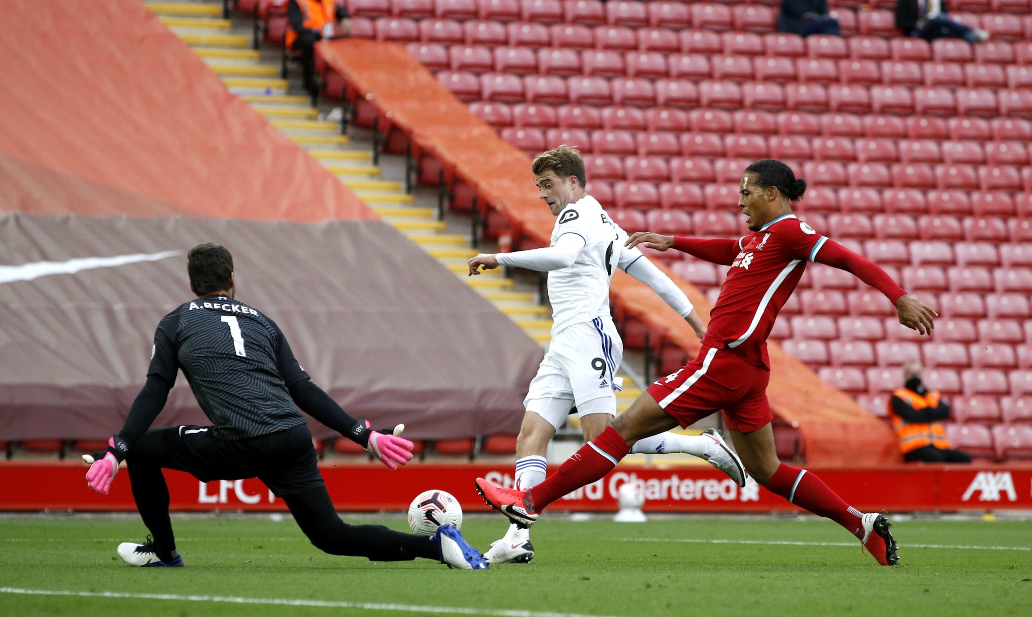 而是更加注 而是更加注